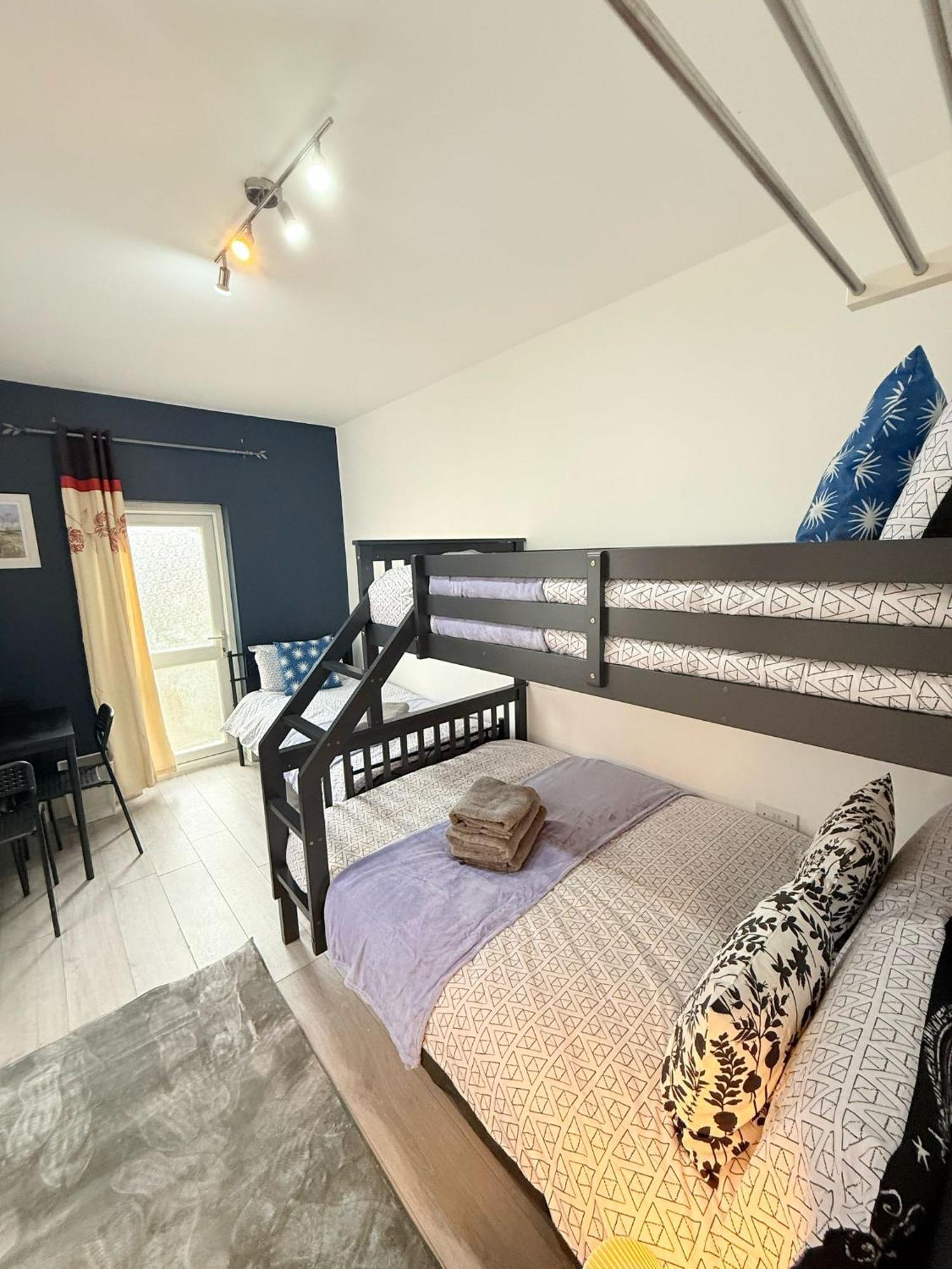 Tottenham En Suites Guest Rooms London Exteriör bild