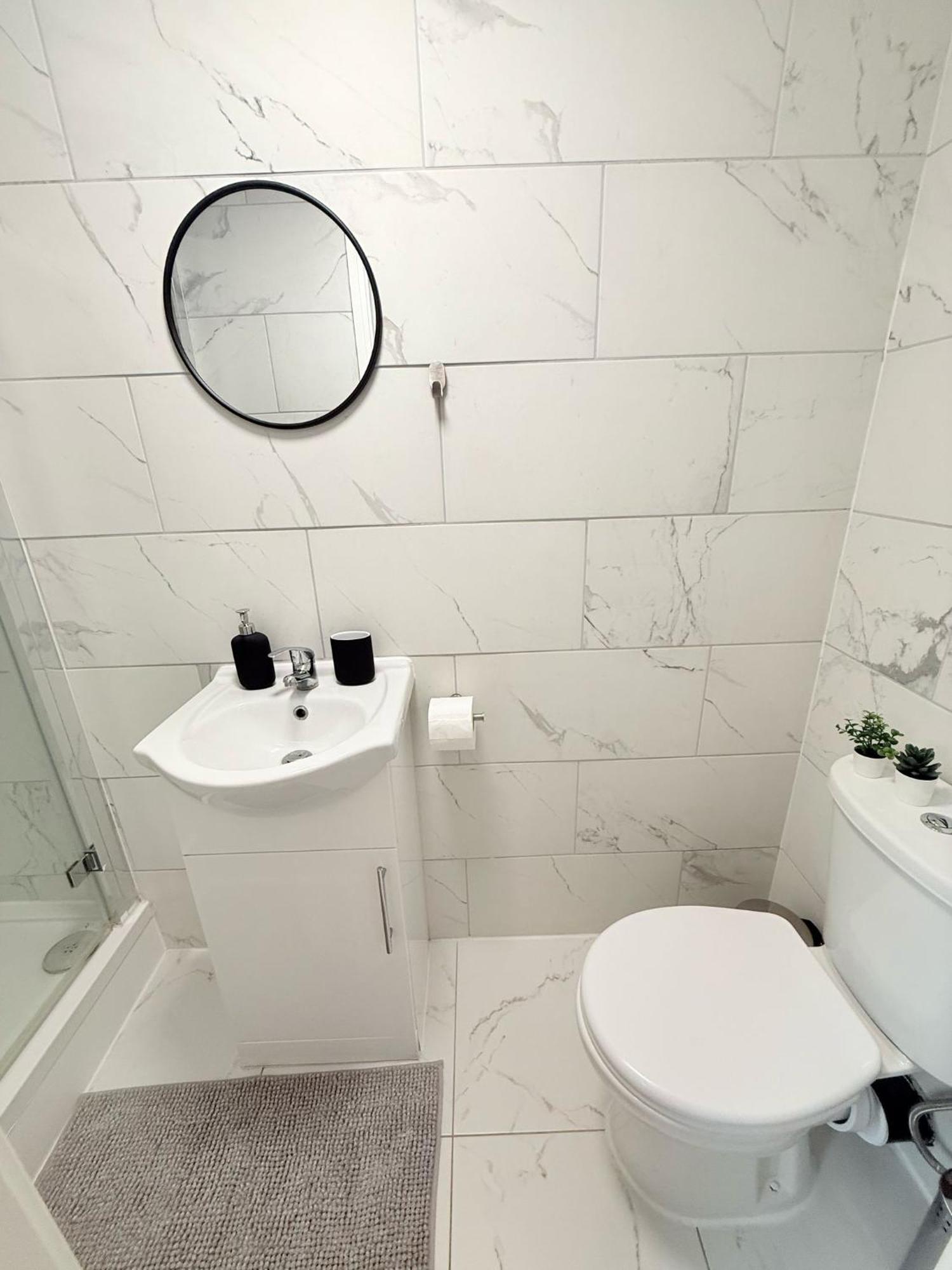 Tottenham En Suites Guest Rooms London Exteriör bild