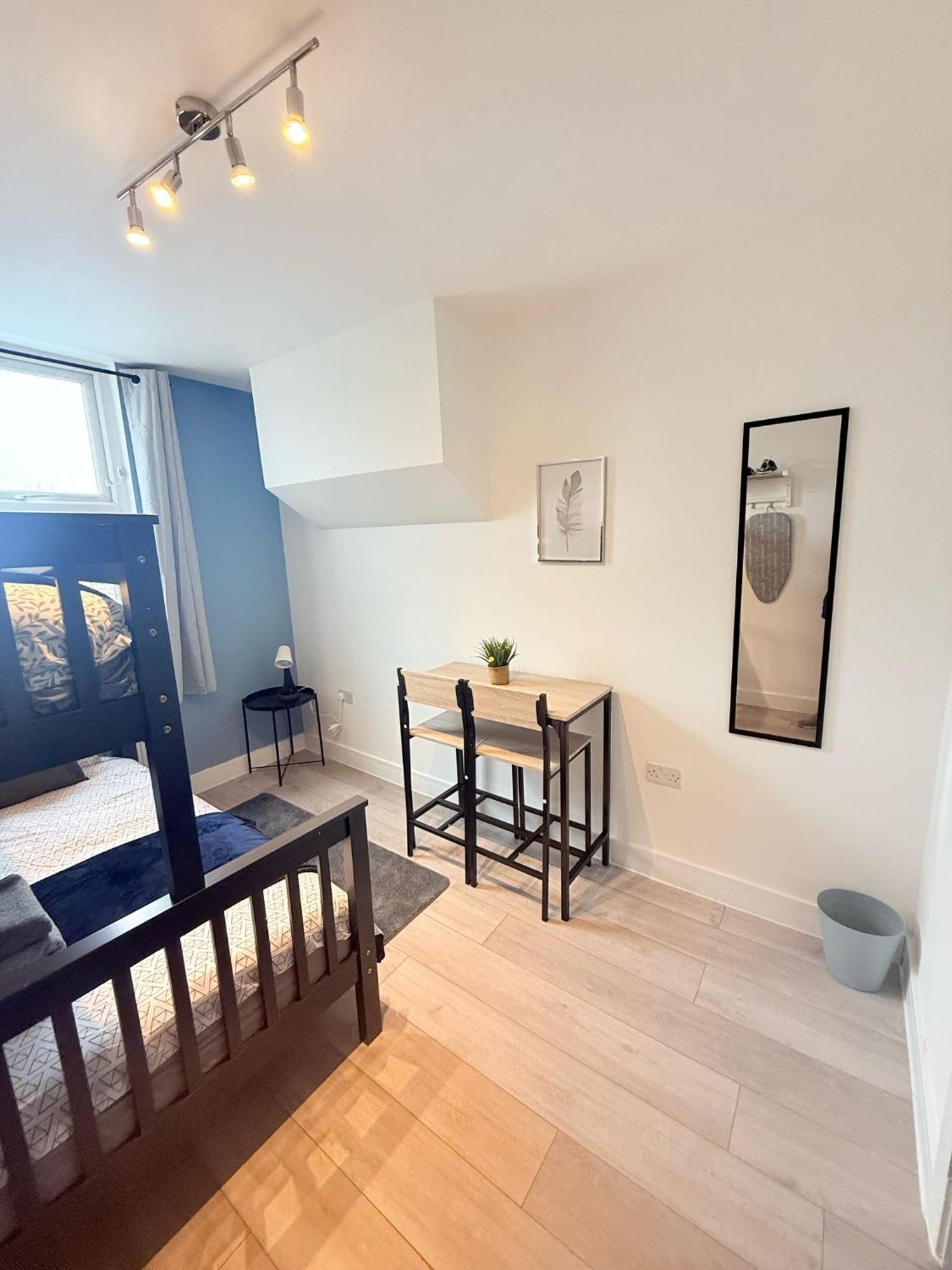 Tottenham En Suites Guest Rooms London Exteriör bild